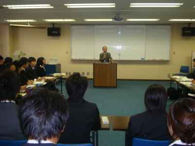 原田コース長による公開授業に関するガイダンス。