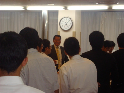 松下教授の挨拶です。
